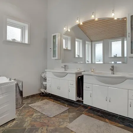3 Bedroom Awesome In Børkop