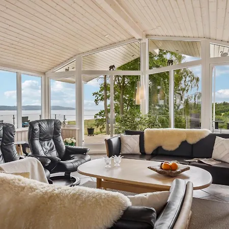3 Bedroom Awesome In Nyaraló Børkop