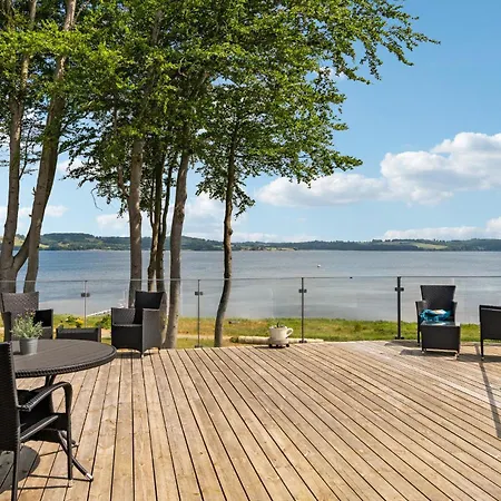 3 Bedroom Awesome In